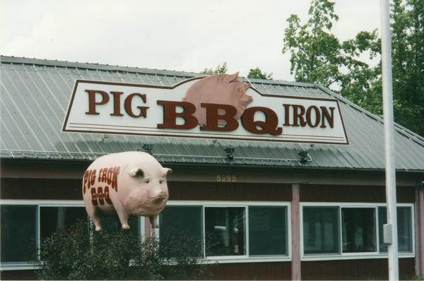 Iron Grill BBQ & Brew - Barbecue Restaurant - Columbus, Ohio